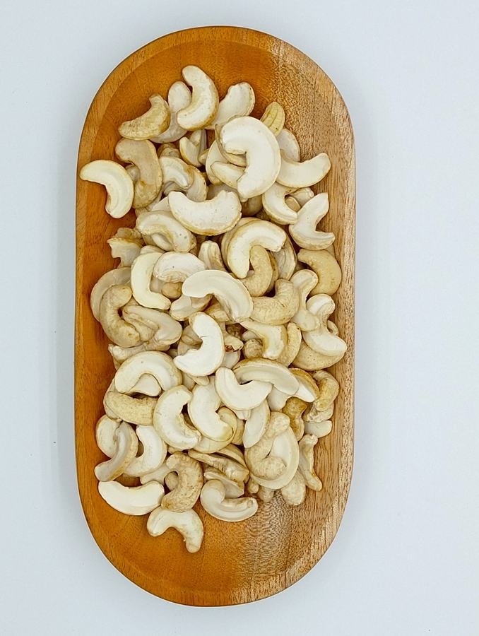 Kacang Mete Belah